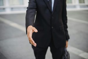 How to Start a Business Conversation in English - Nice to meet you