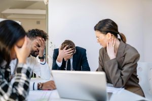 How to Start a Business Conversation in English - Common Mistakes